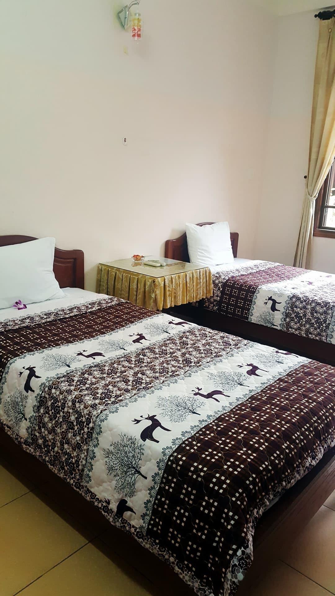 Phong Lan Guesthouse Hué Extérieur photo