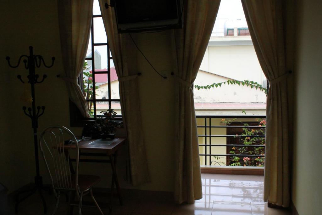 Phong Lan Guesthouse Hué Extérieur photo