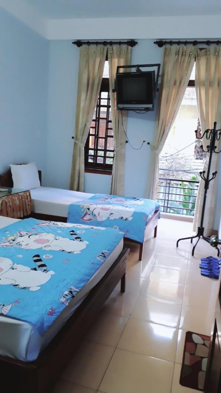 Phong Lan Guesthouse Hué Extérieur photo