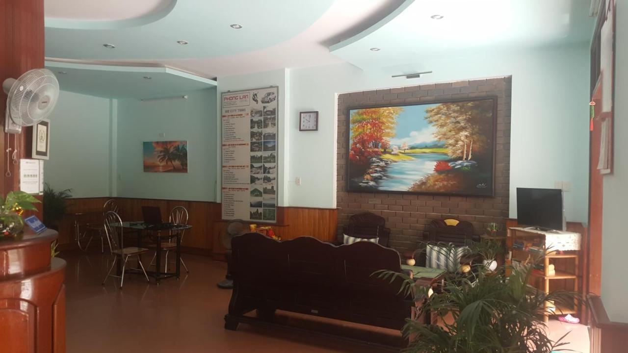 Phong Lan Guesthouse Hué Extérieur photo